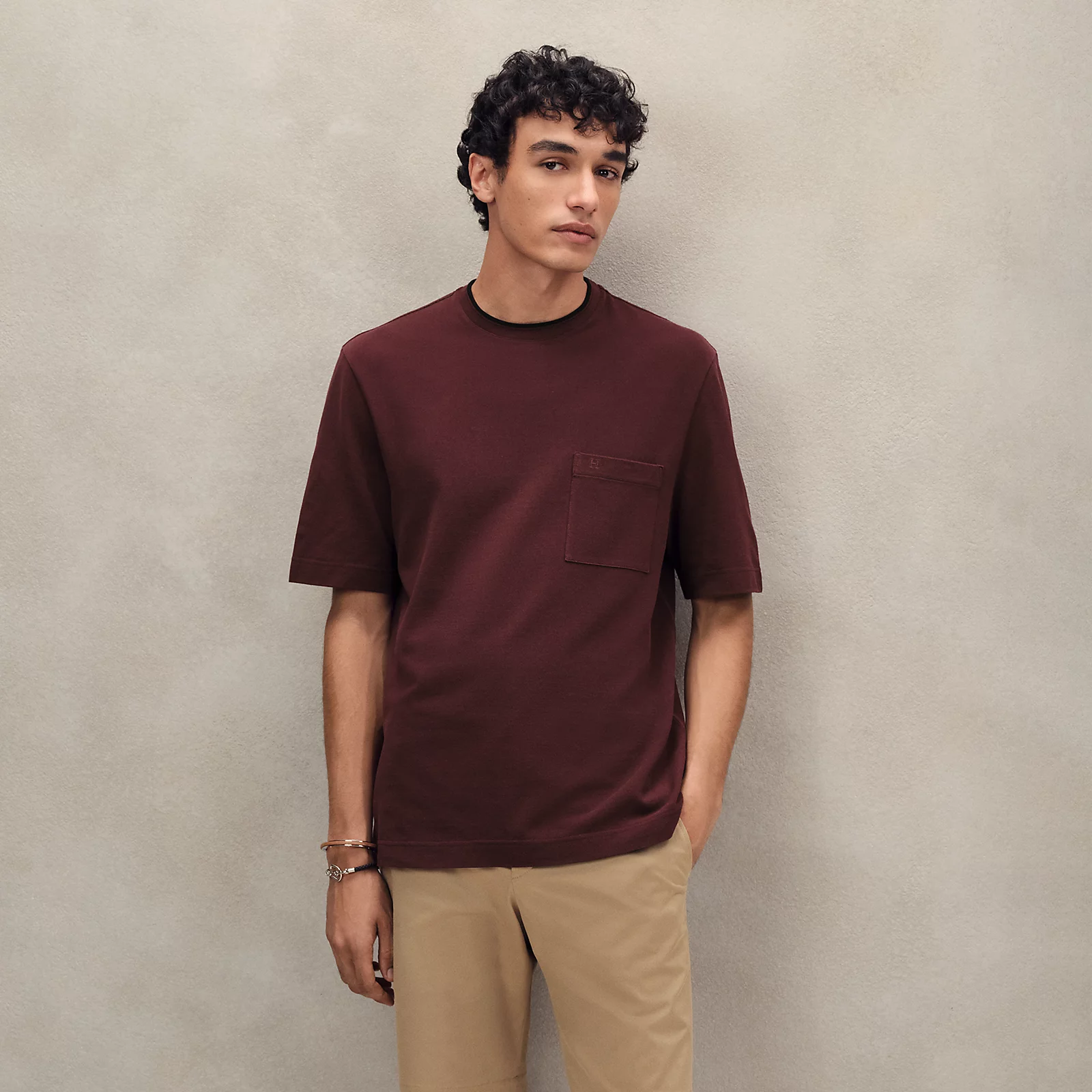 Футболка с карманом