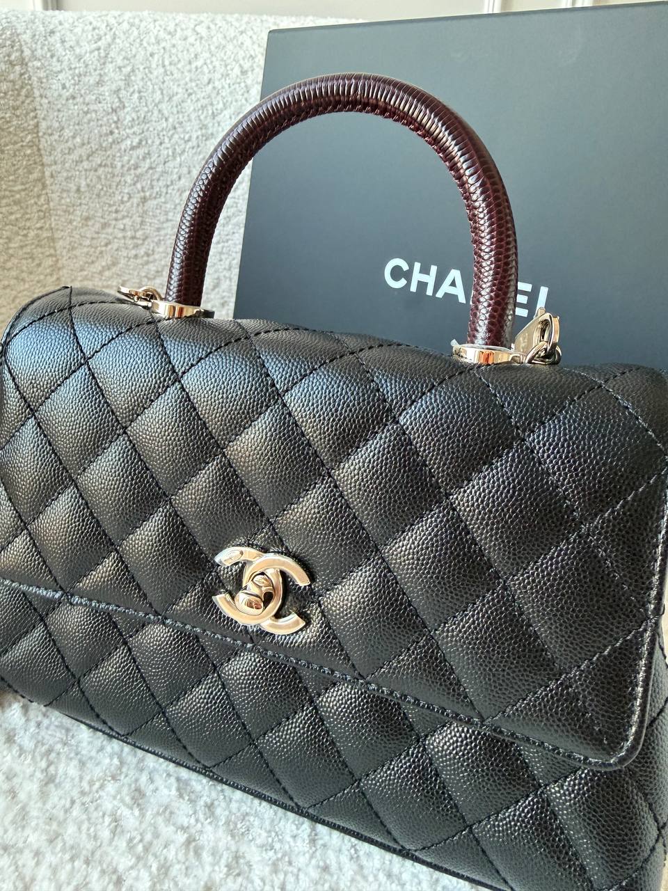 CHANEL FLAPBAG TOP HANDLE