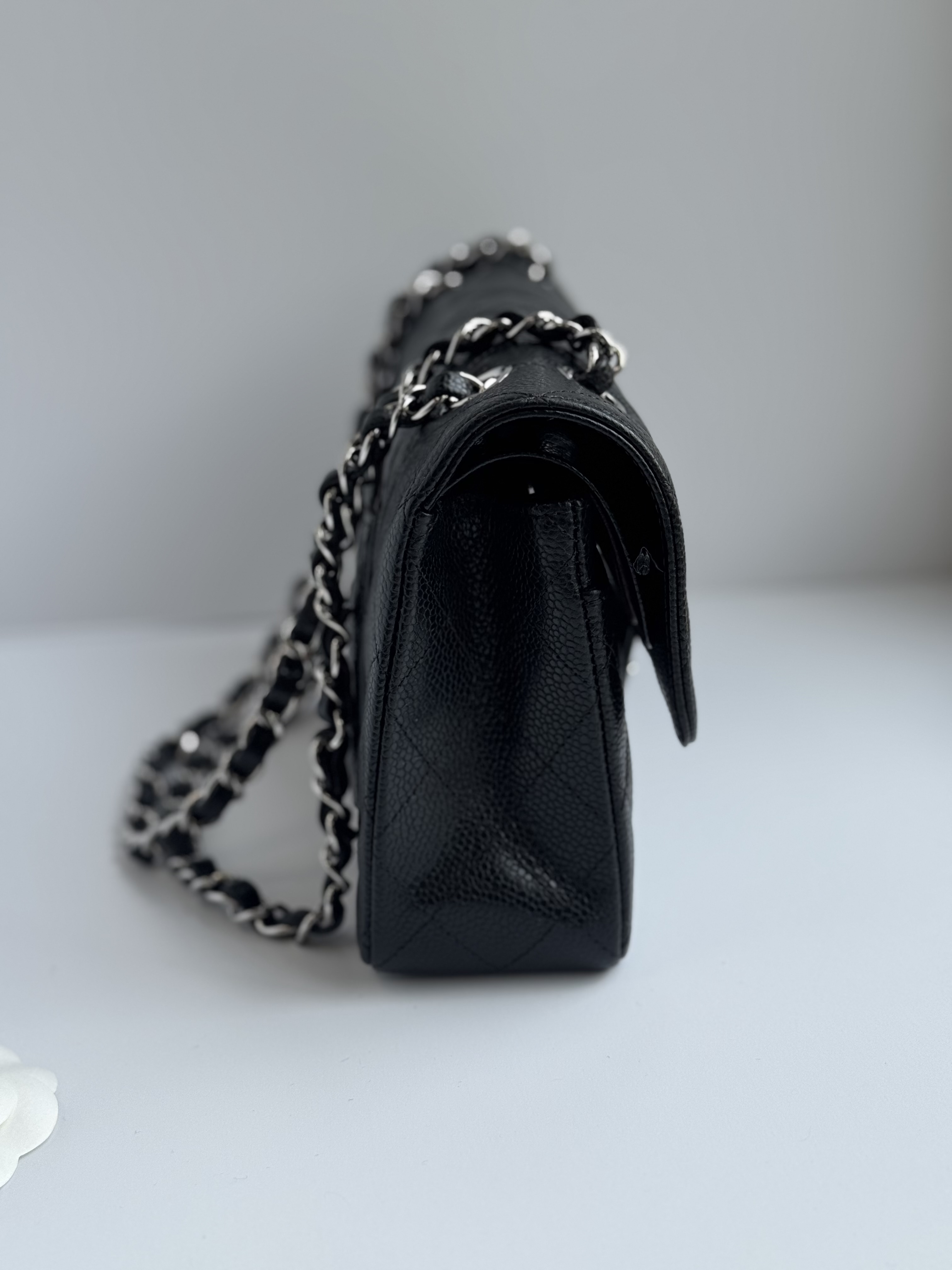 CLASSIC 11.12 HANDBAG