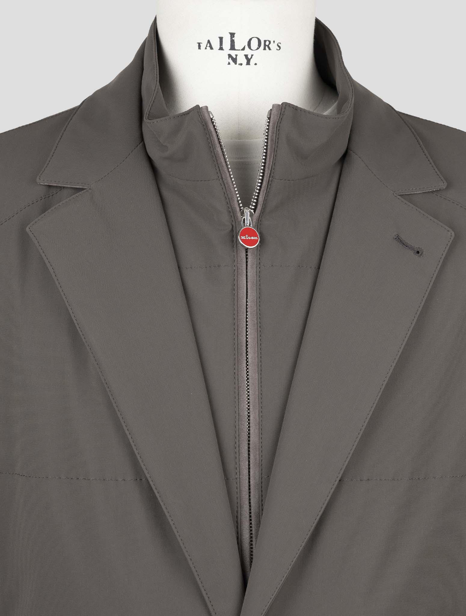 Kiton Коричневое пальто из полиэстера и эластана - итальянское роскошное мужское пальто