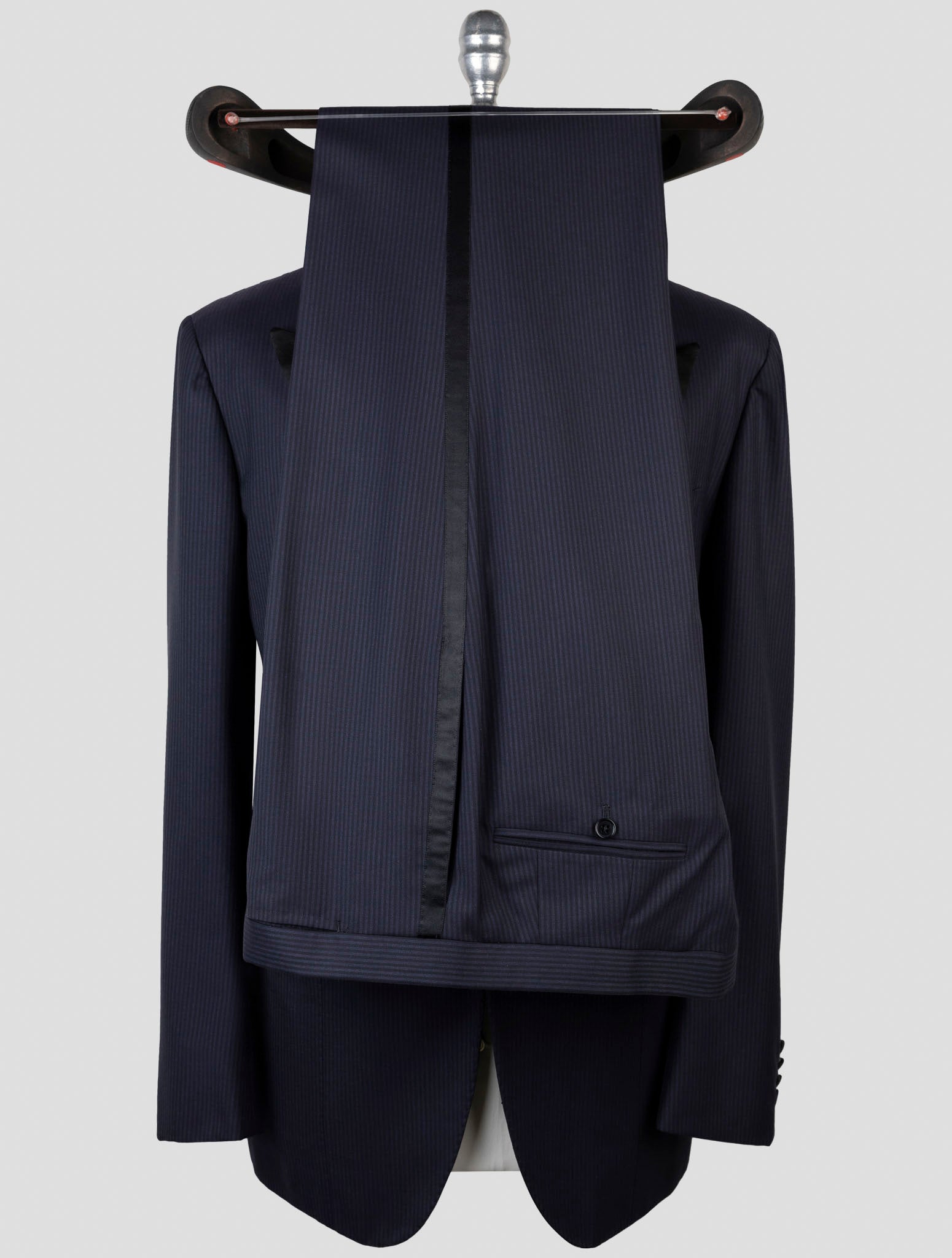 Костюм Kiton из синей шерсти 14 микрон для курения