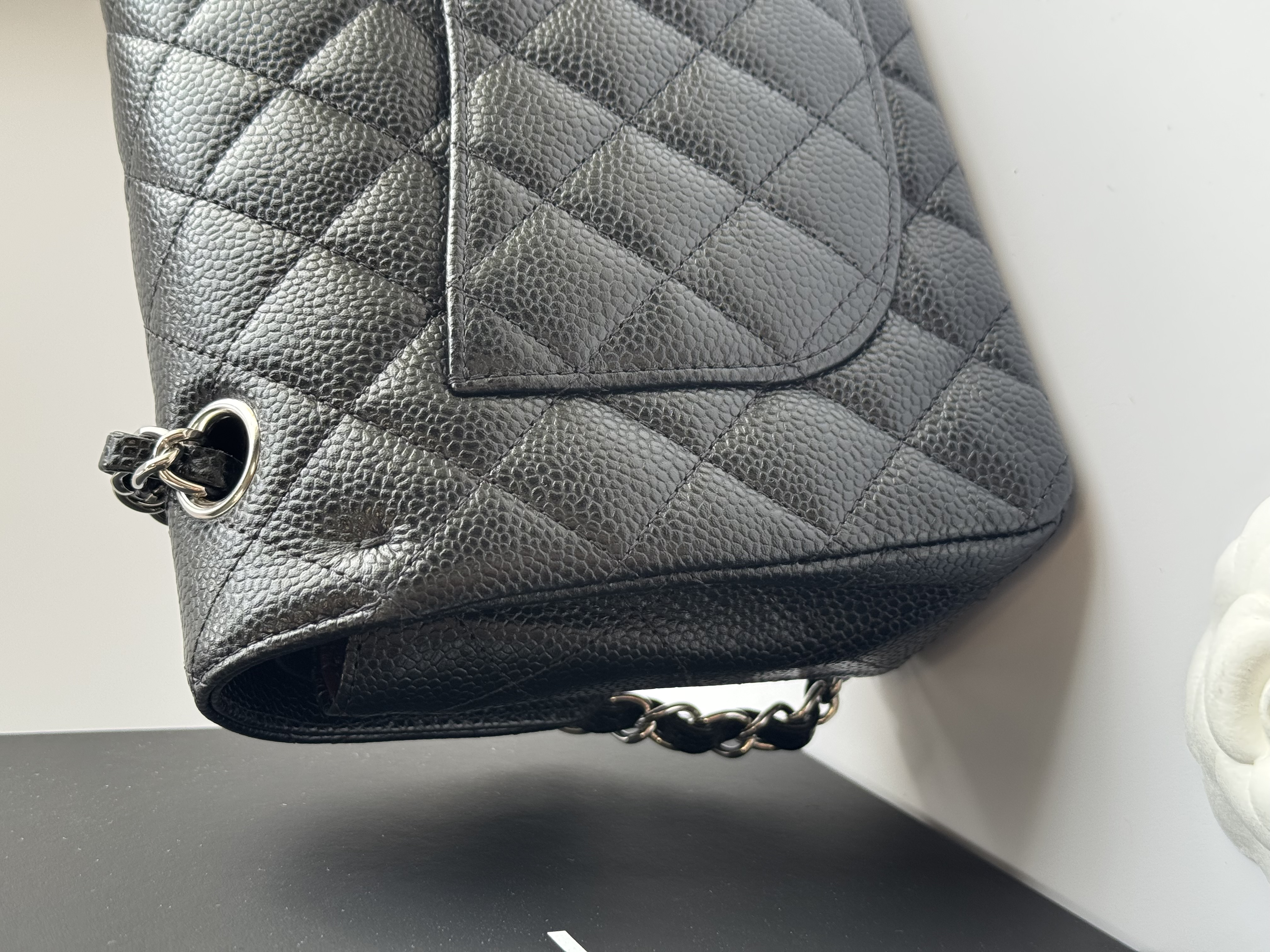 CLASSIC 11.12 HANDBAG