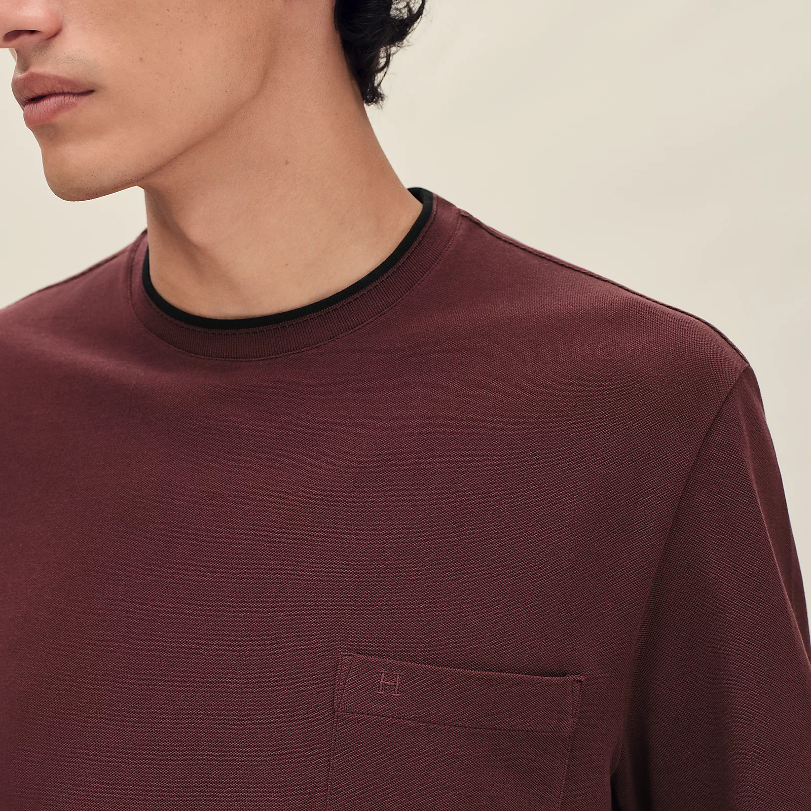 Футболка с карманом