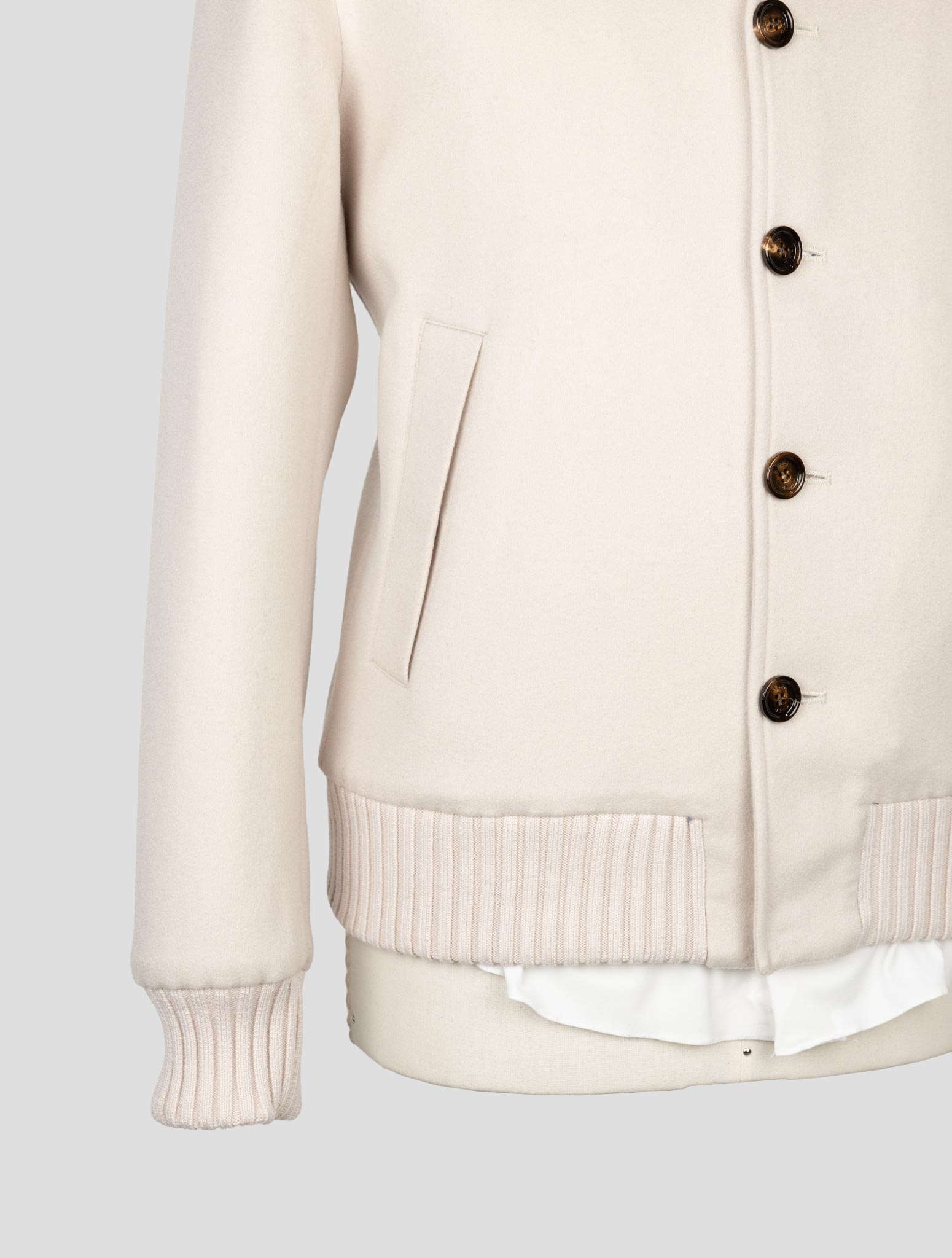 Бежевое кашемировое пальто Kired